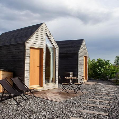 Отель Hiska-Glamping Айдовшчина Экстерьер фото